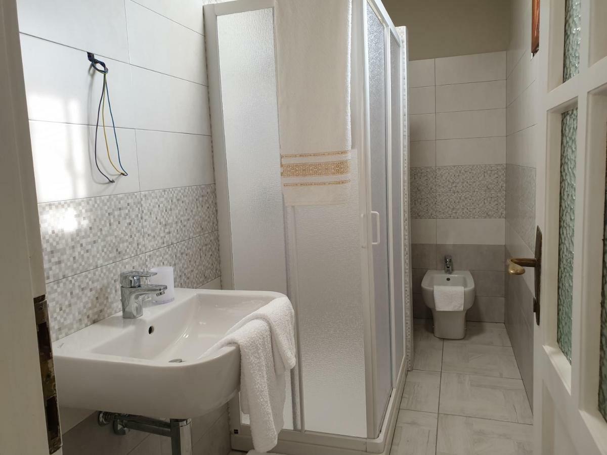 I Grappoli Villa Канели Екстериор снимка